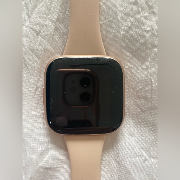 Rose Gold Fitbit Versa 2 - Picture 2 of 6